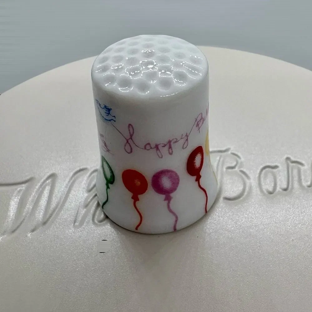 Vintage Made in Japan Birthday Balloon Ceramic Thimble – Excellent Condition